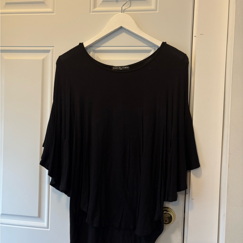 Black Flowing Top